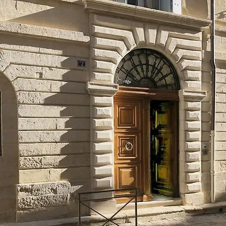 Apartment La Dame De Flaux Uzes